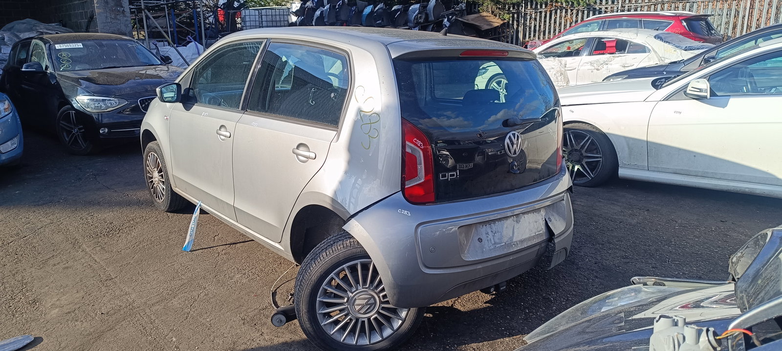 Volkswagen UP [Fabr 2011-2019]