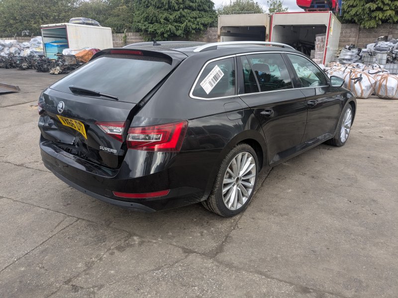 Skoda Superb III Combi (3V5) [Fabr 2015-2024]