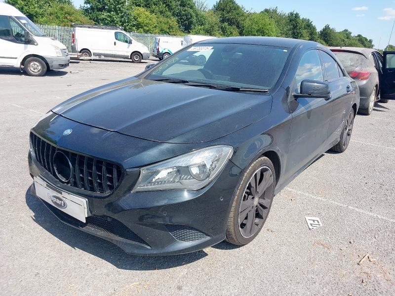 Mercedes CLA 220 · 2013