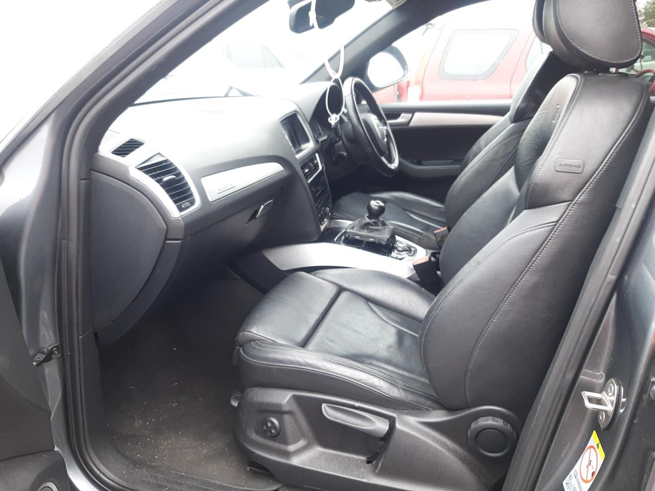 AUDI Q5 (8RB) [Fabr 2008-2016] S-line