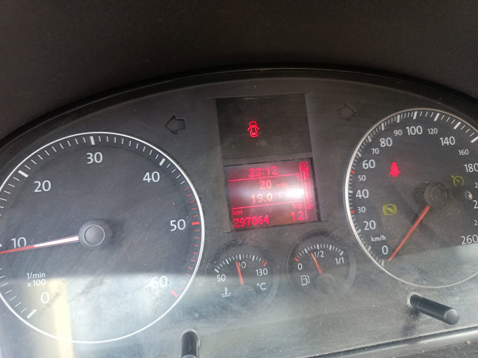 Volkswagen Touran (1T1, 1T2) [Fabr 2003-2010]