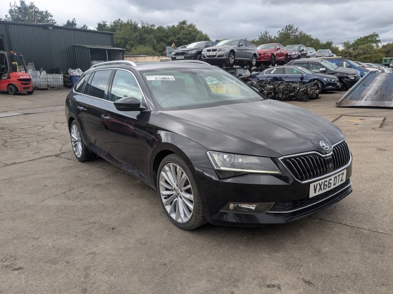 Skoda Superb III Combi (3V5) [Fabr 2015-2024]
