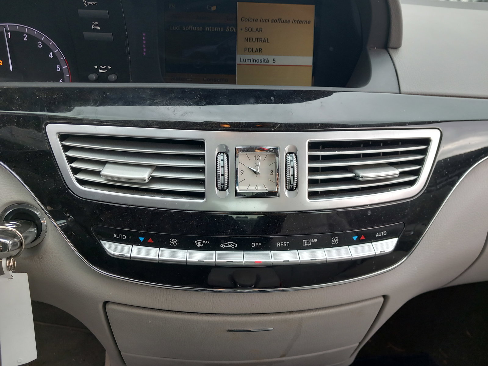 Mercedes Clasa S (W221) [Fabr 2005-2013]