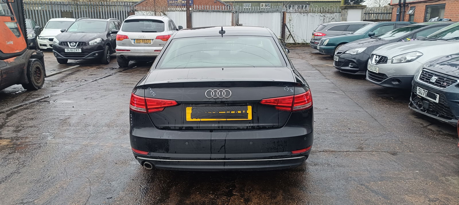 AUDI A4 (8W2, B9) [Fabr 2015-2023]