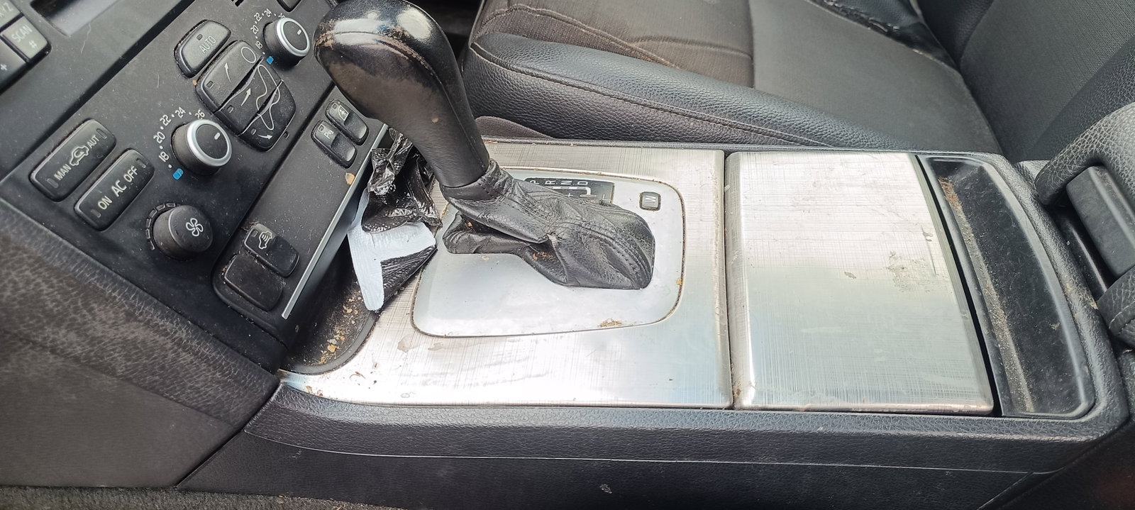 Volvo XC90 [Fabr 2002-2014]