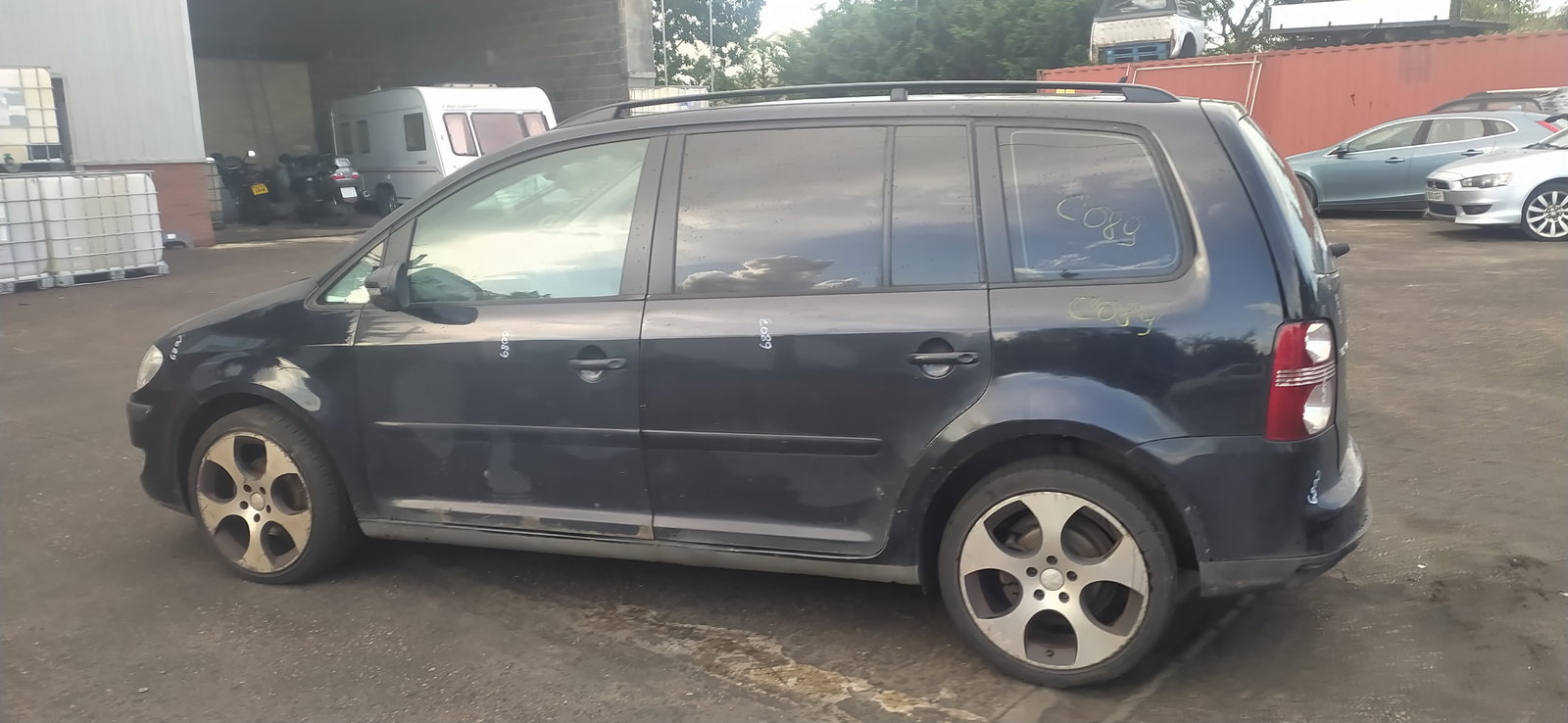 Volkswagen Touran (1T1, 1T2) [Fabr 2003-2010]