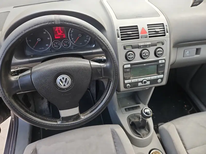 Volkswagen Touran (1T1, 1T2) [Fabr 2003-2010]