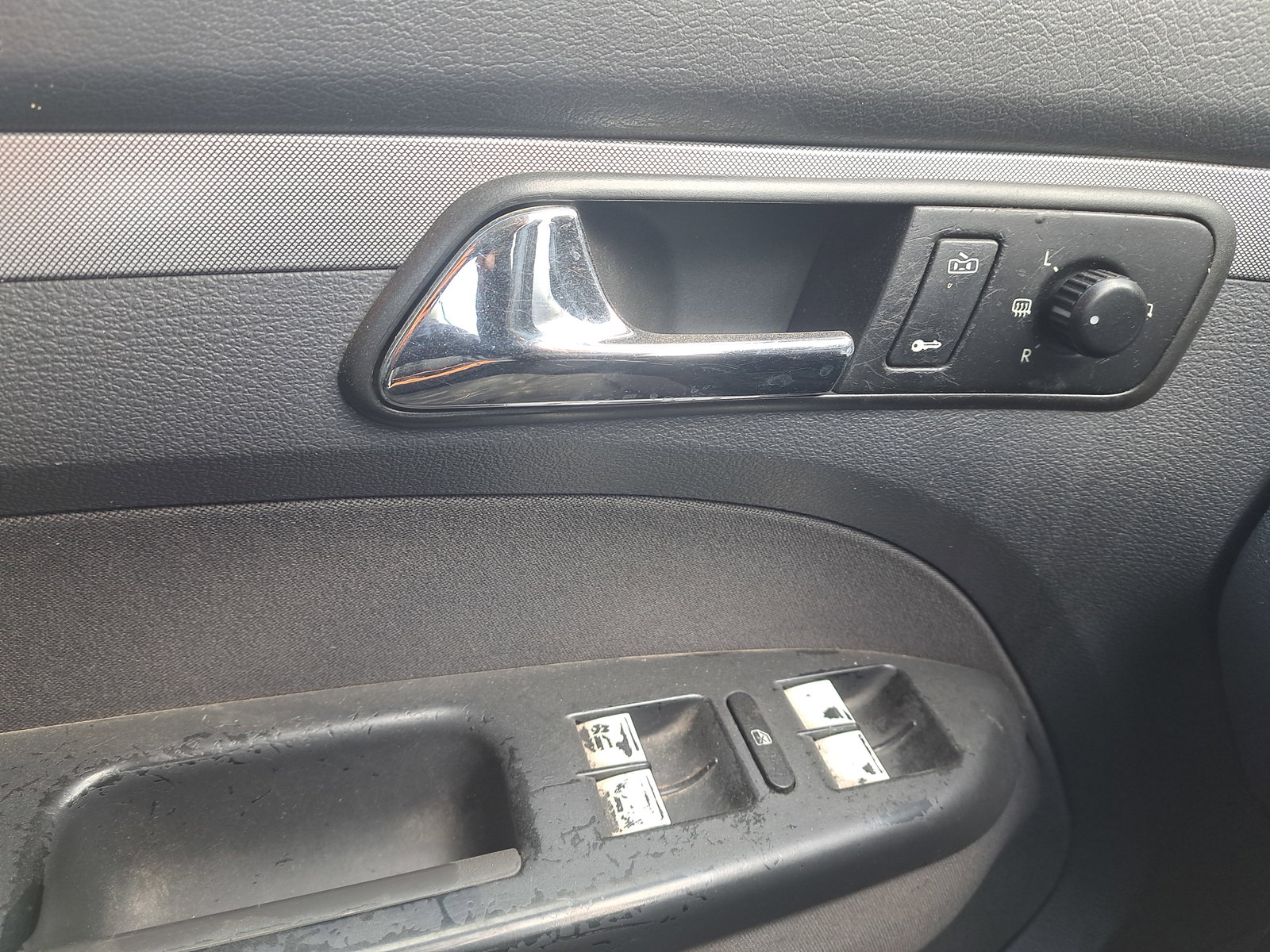 Volkswagen Touran (1T1, 1T2) [Fabr 2003-2010] 