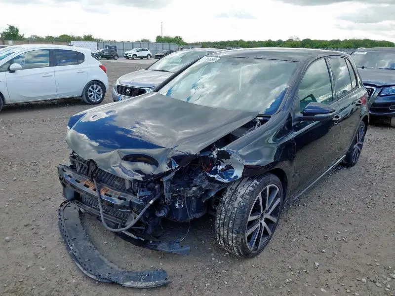 Volkswagen Golf 6 (5K1) [Fabr 2009-2013]