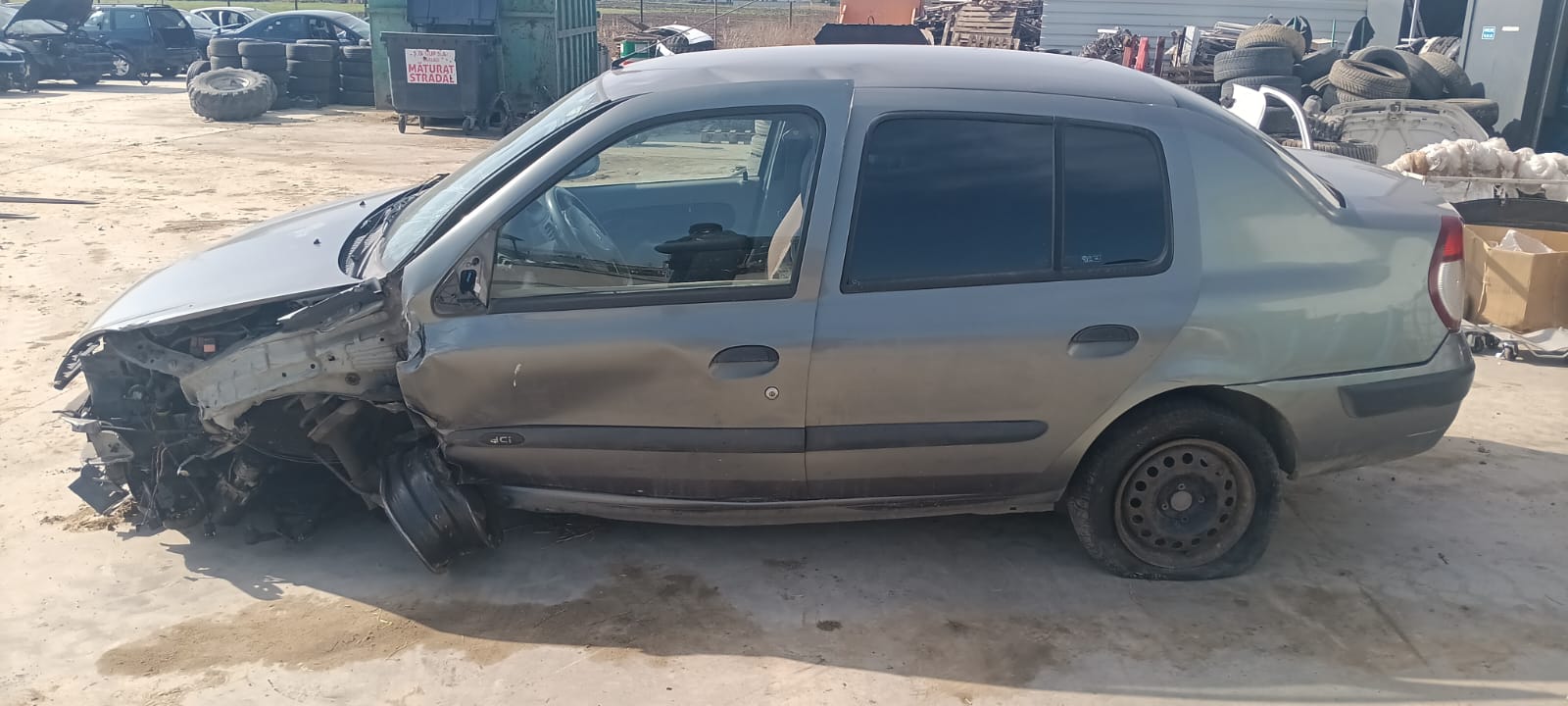 Renault Clio 2 / Symbol 1 [Fabr 1998-2008]