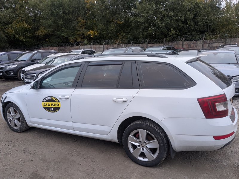 Skoda Octavia 3 Combi (5E5) [Fabr 2012-prezent]