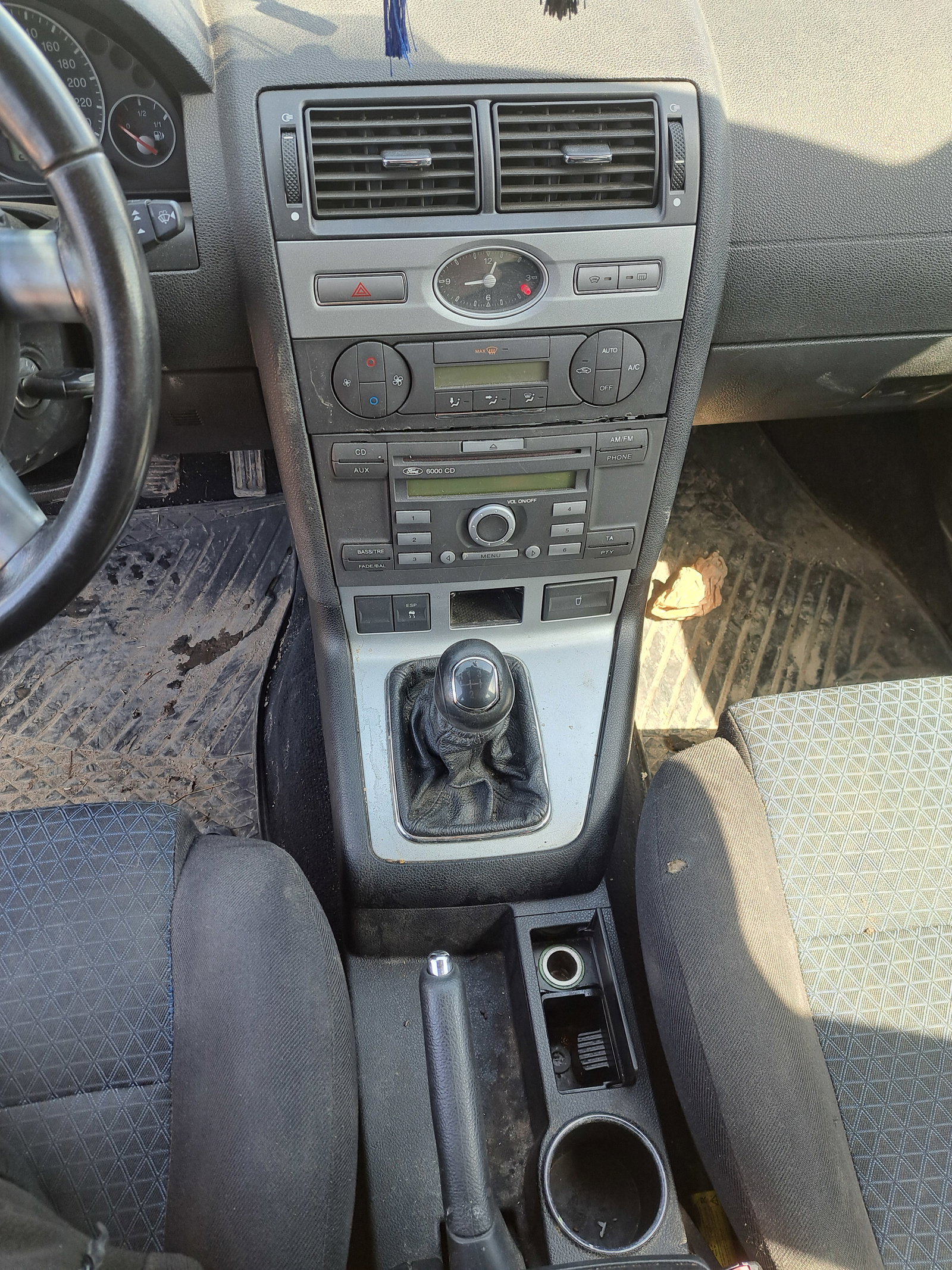 ford mondeo