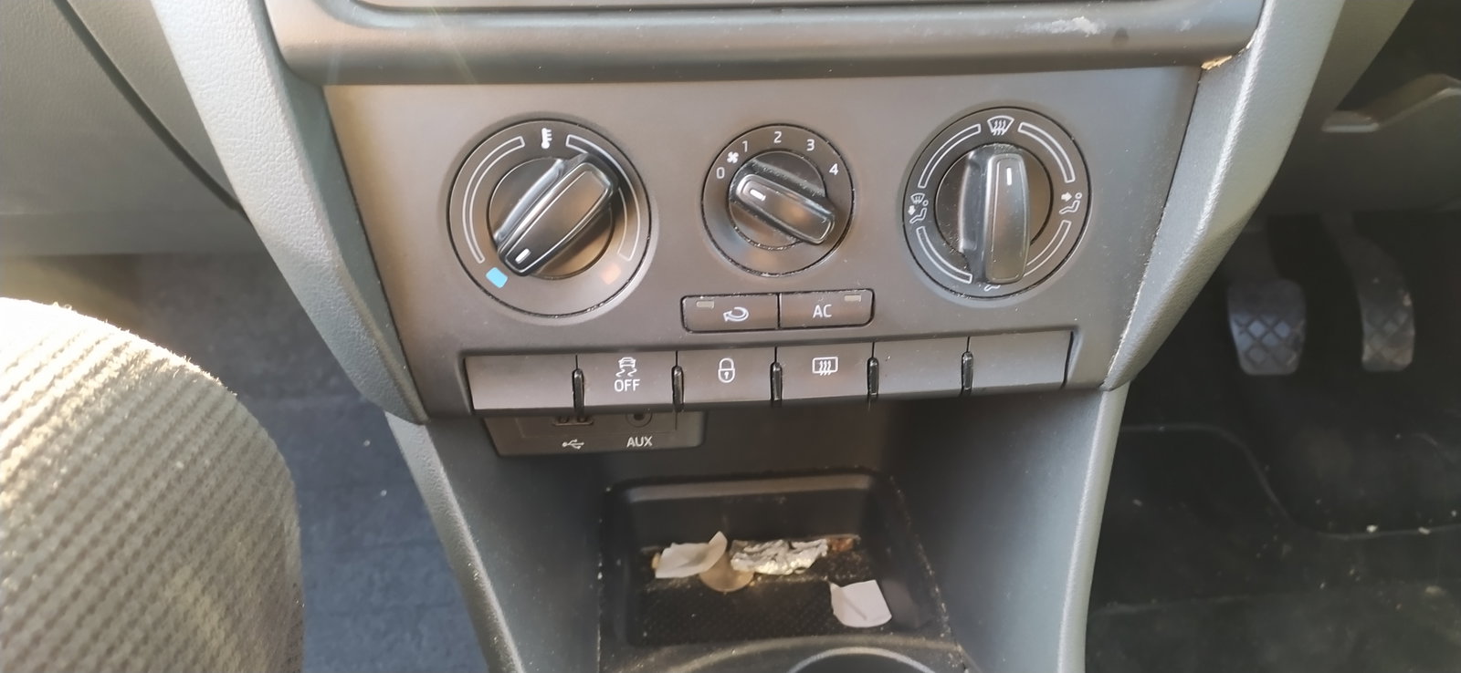 Skoda Rapid (NH3) [Fabr 2012-2019]