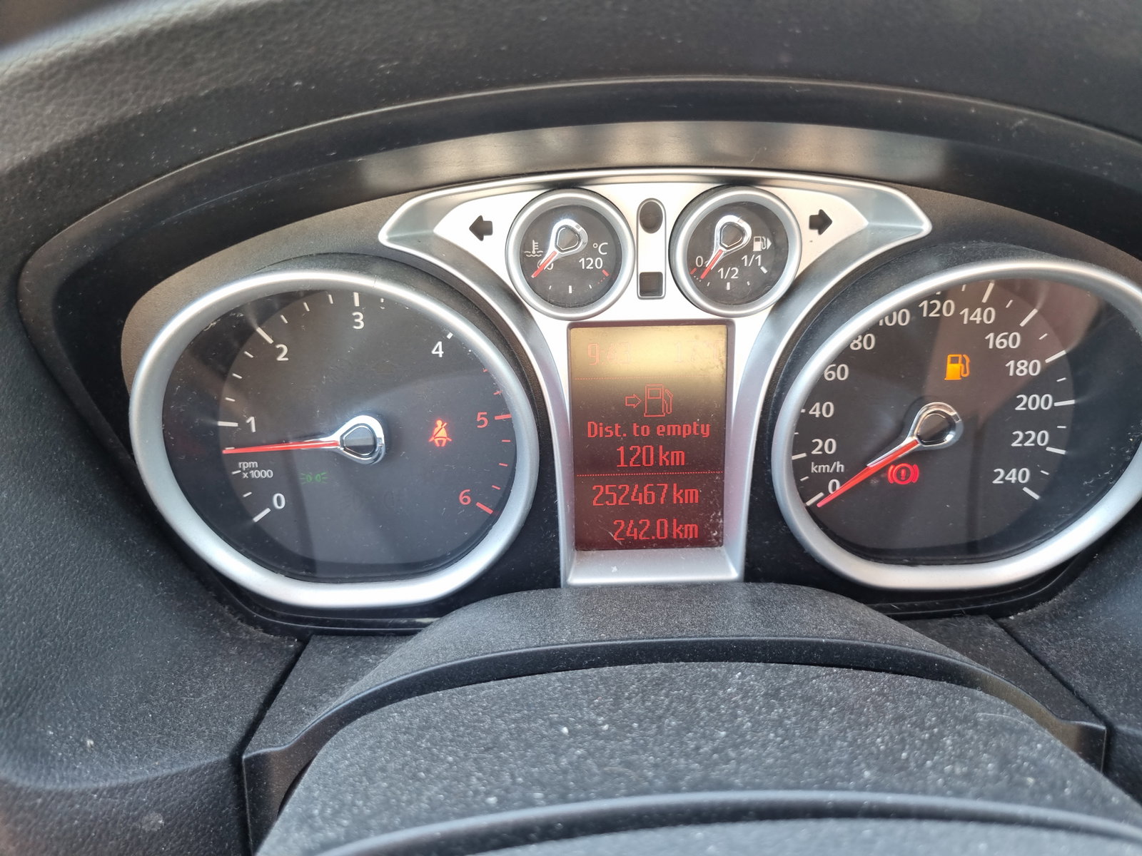 Ford Focus 2 (DA) [Fabr 2004-2012]