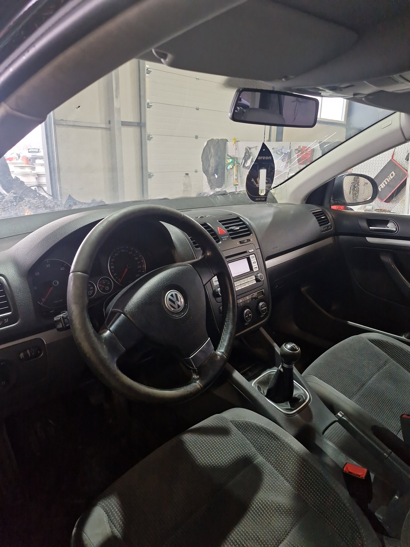 Volkswagen Golf 5 (1K1) [Fabr 2004-2008]