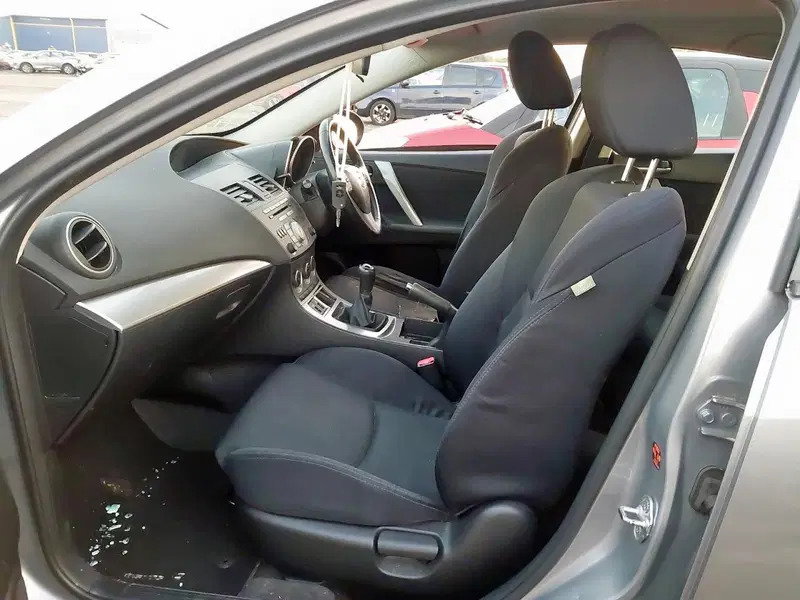 MAZDA 3 II Hatchback Facelift [Fabr 2011-2013]