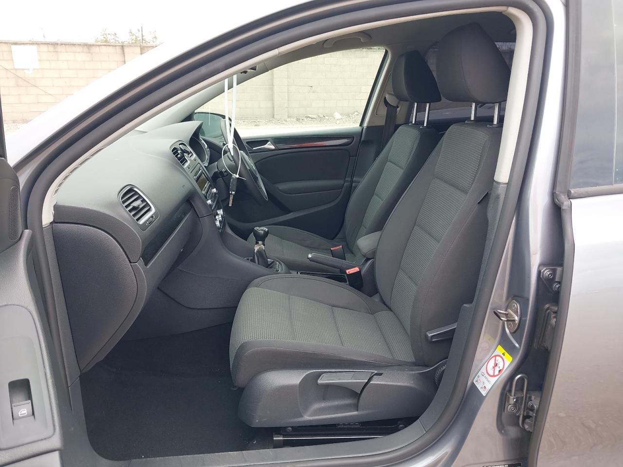 Volkswagen Golf 6 (5K1) [Fabr 2009-2013]