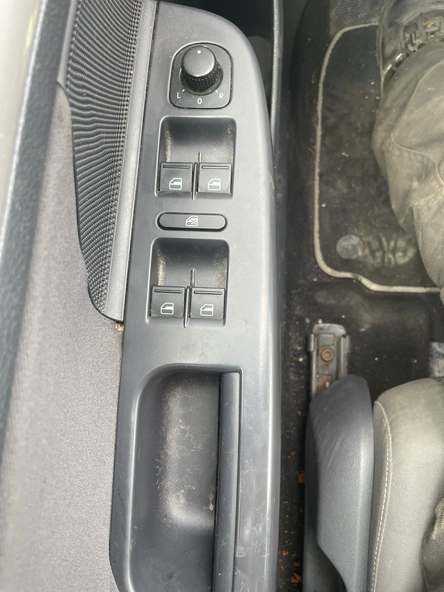 Volkswagen Golf 5 (1K1) [Fabr 2004-2008]