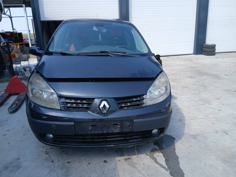 Renault Scenic 2 · 2006