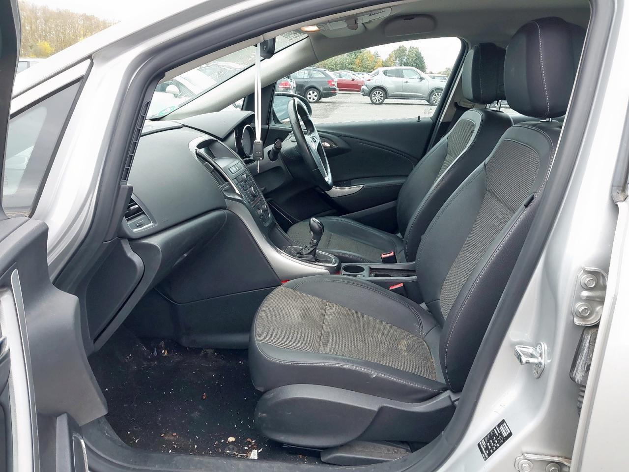 Opel Astra J [Fabr 2009-2015]