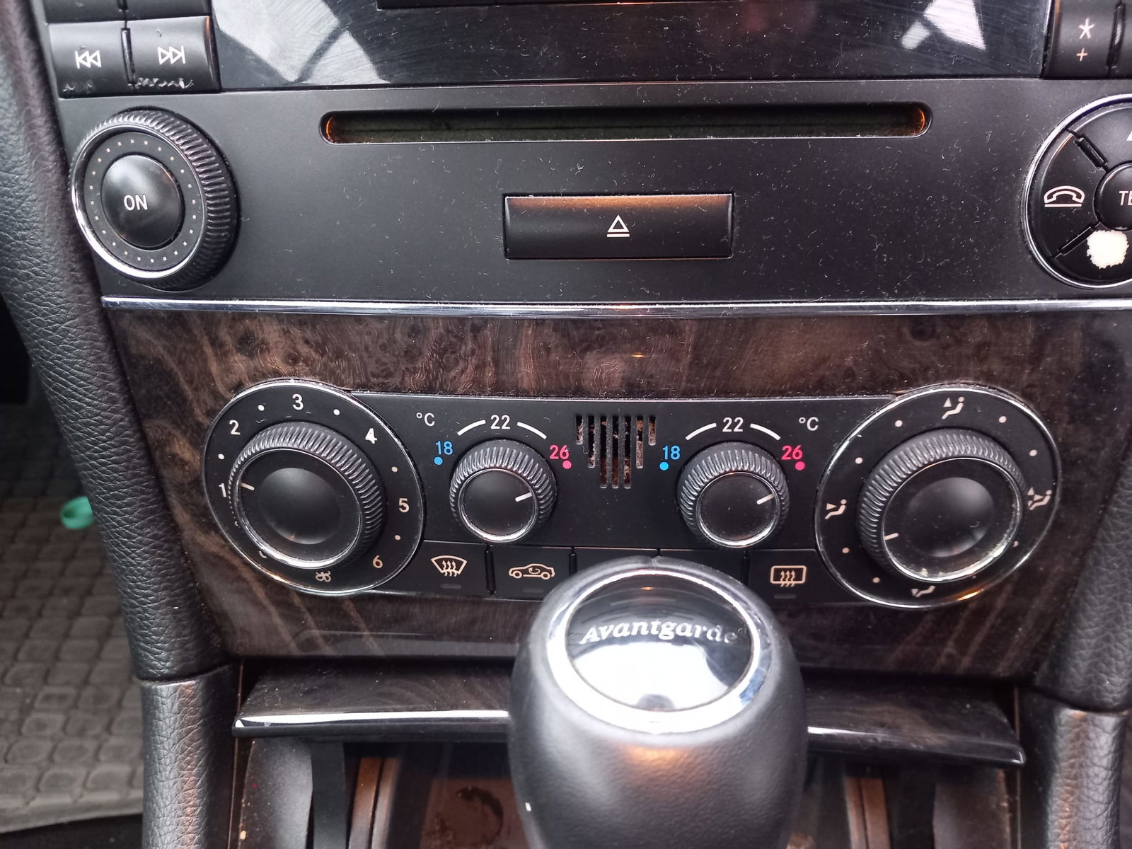 Mercedes Clasa CLK (C209) [Fabr 2002-2009]