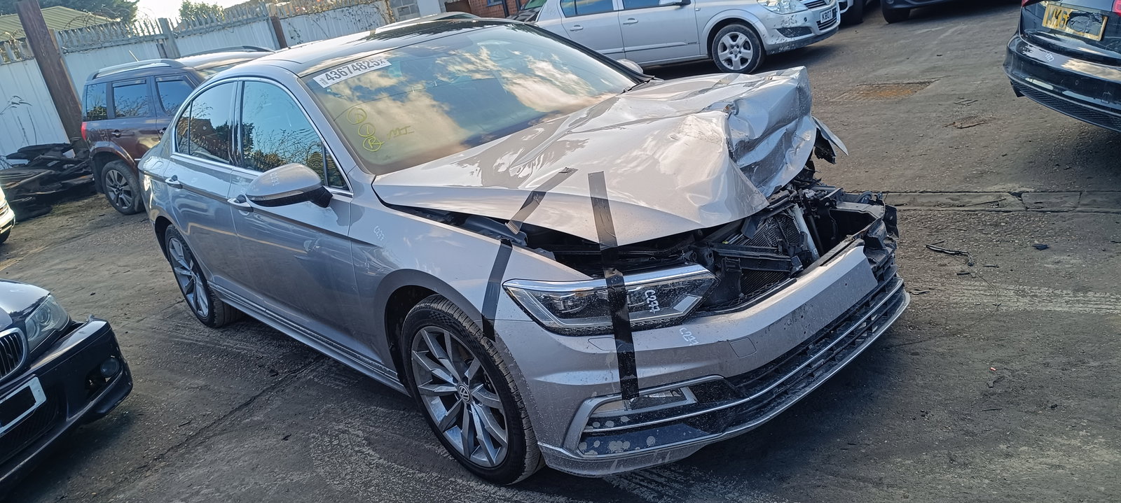 Volkswagen Passat B8 (3G2) [Fabr 2015-prezent]
