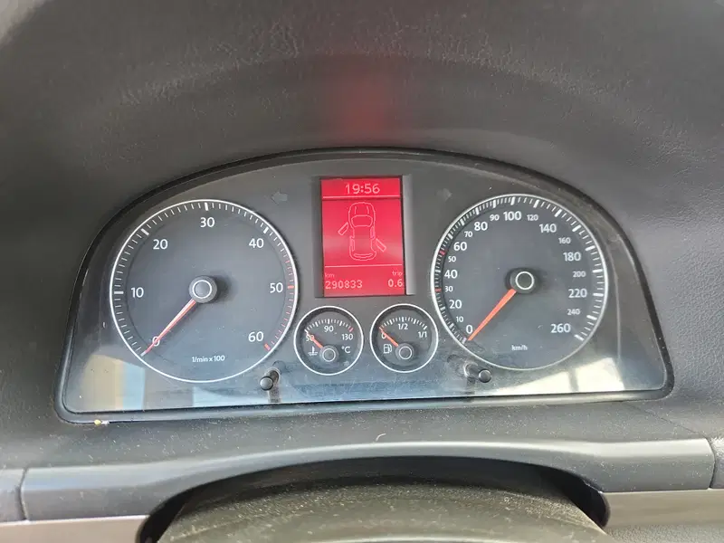 Volkswagen Touran (1T1, 1T2) [Fabr 2003-2010]