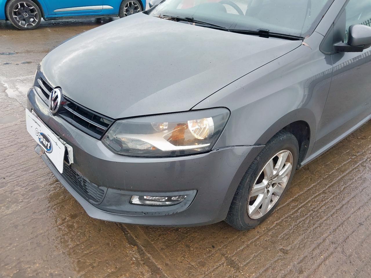 Volkswagen Polo (6R) [Fabr 2009-2016]