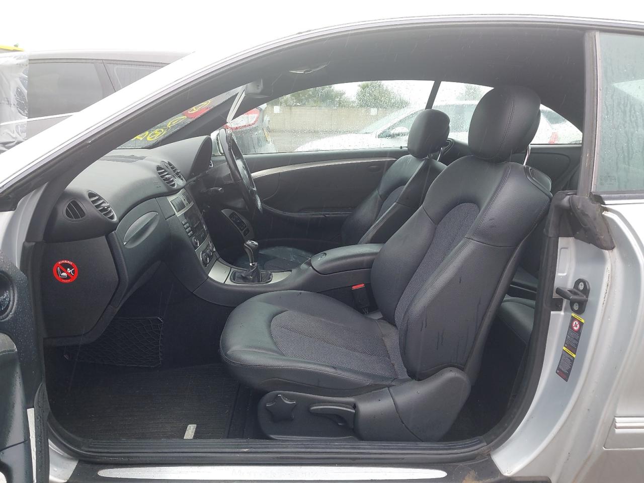 Mercedes Clasa CLK (C209) [Fabr 2002-2009]