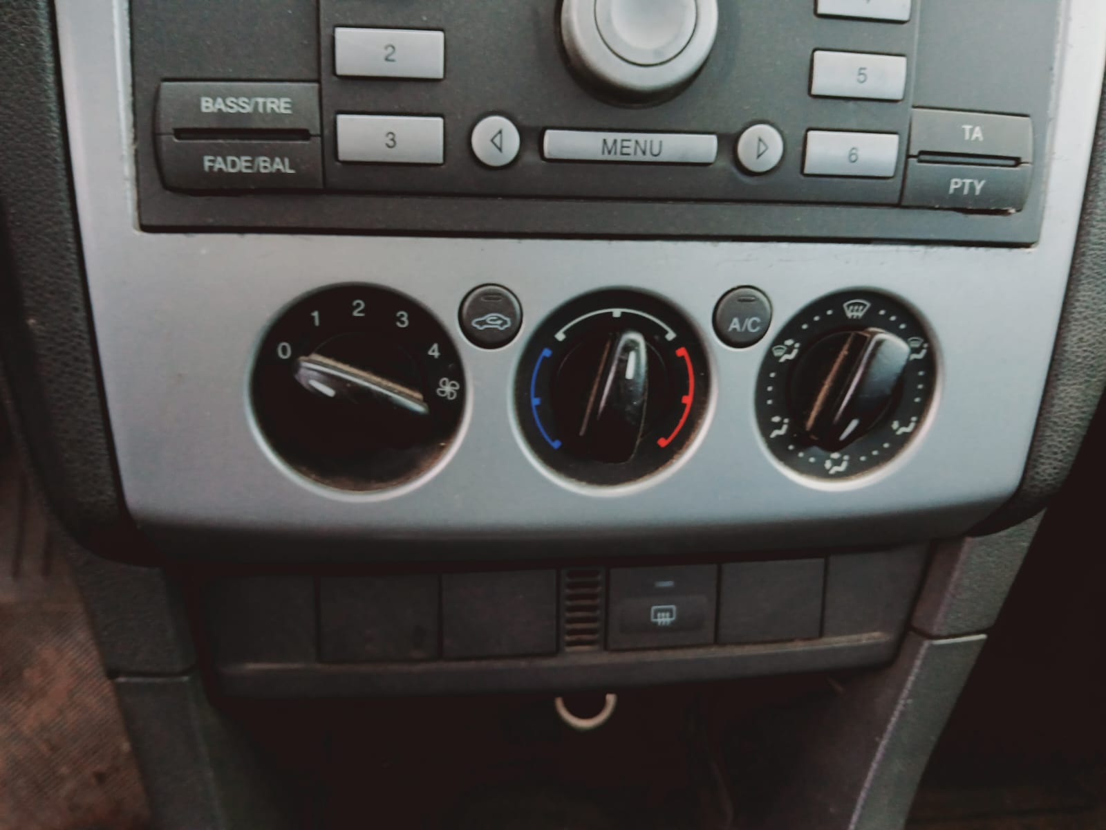 Ford Focus 2 (DA) [Fabr 2004-2012]