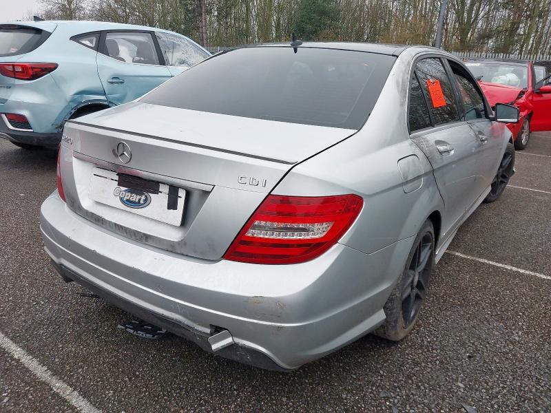 Mercedes C220 w204