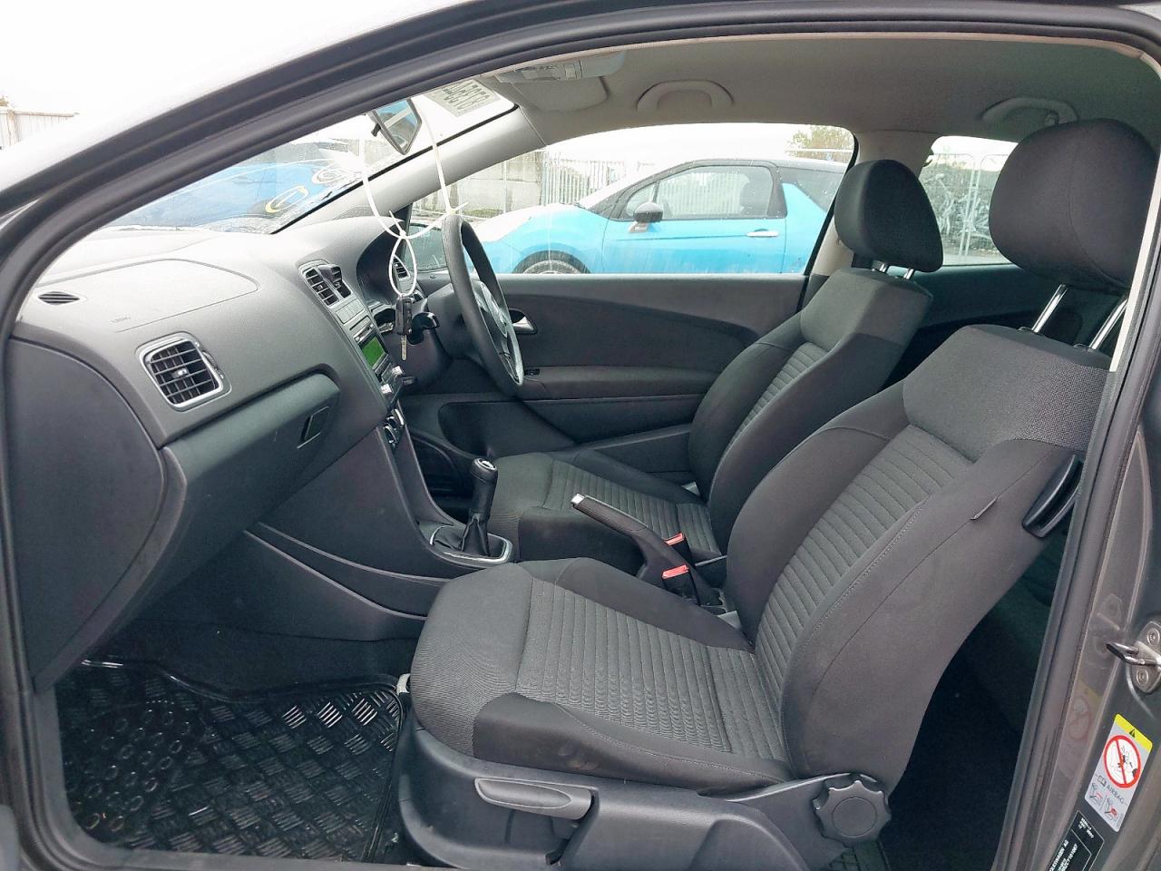 Volkswagen Polo (6R) [Fabr 2009-2016]