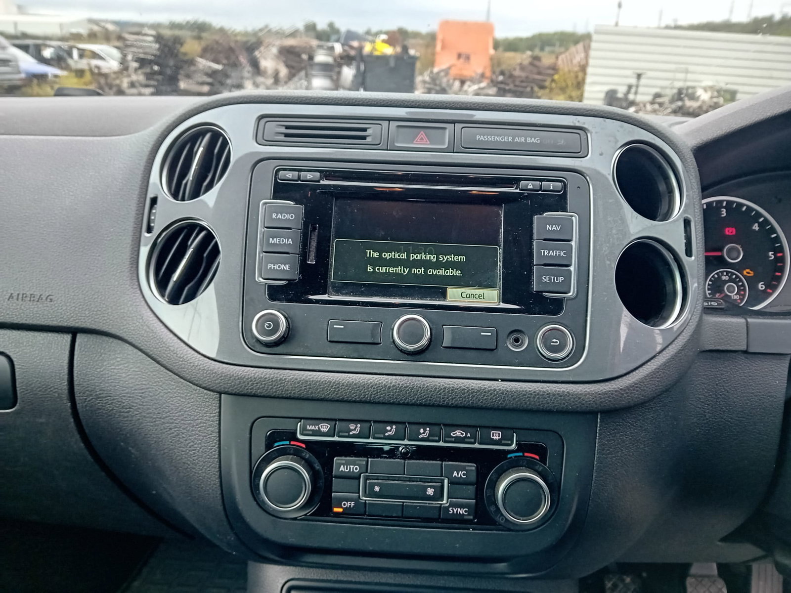 Volkswagen Tiguan (5N) [Fabr 2007-2016]