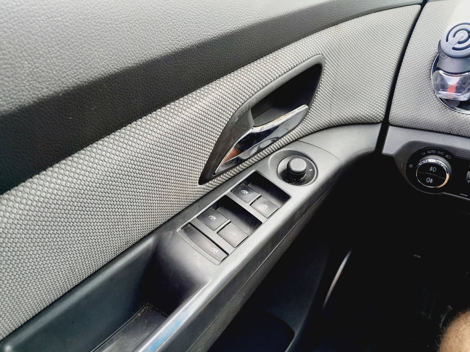 Chevrolet Cruze (J300) [Fabr 2010-2016]