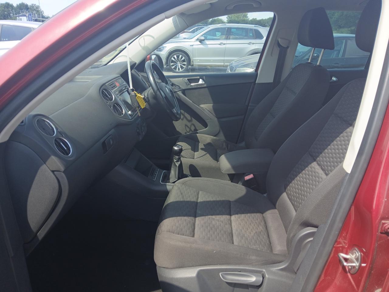 Volkswagen Tiguan (5N) [Fabr 2007-2016]