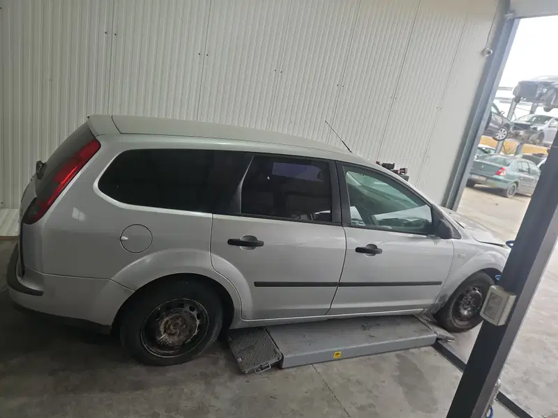 Ford Focus 2 (DA) [Fabr 2004-2012]