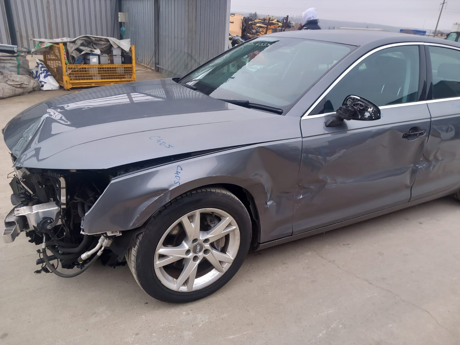 AUDI A4 (8W2, B9) [Fabr 2015-2023]