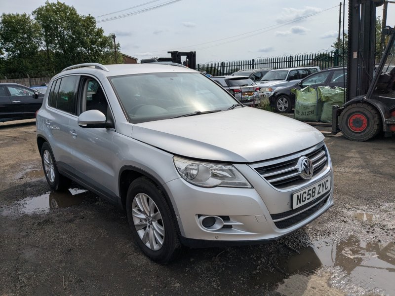 Volkswagen Tiguan (5N) [Fabr 2007-2016]