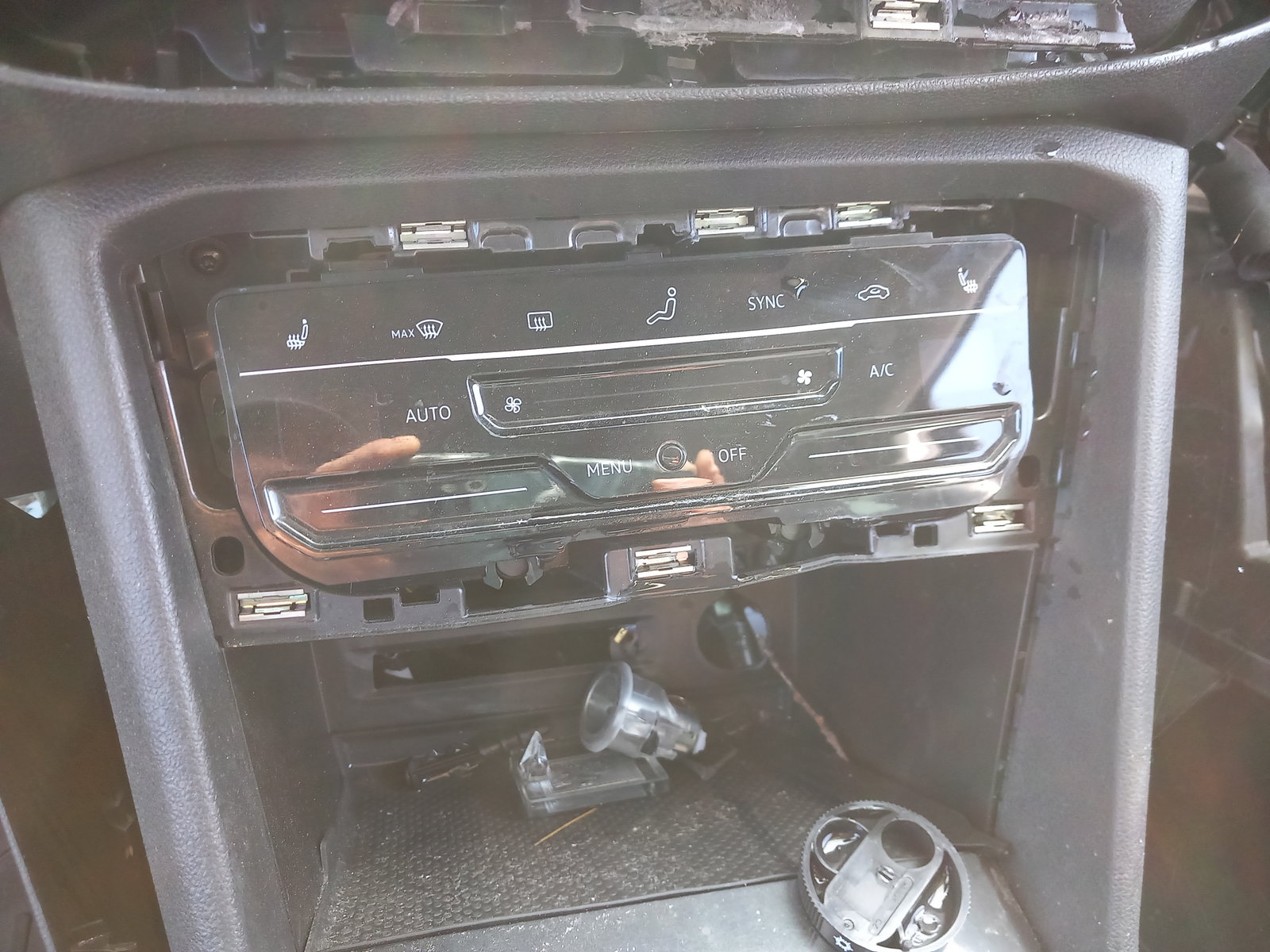 Volkswagen Tiguan II (AX1) [Fabr 2016-2024]