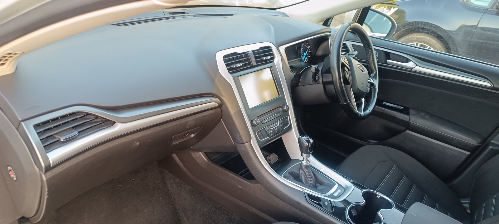 Ford Mondeo 5 Sedan [Fabr 2014-2022]