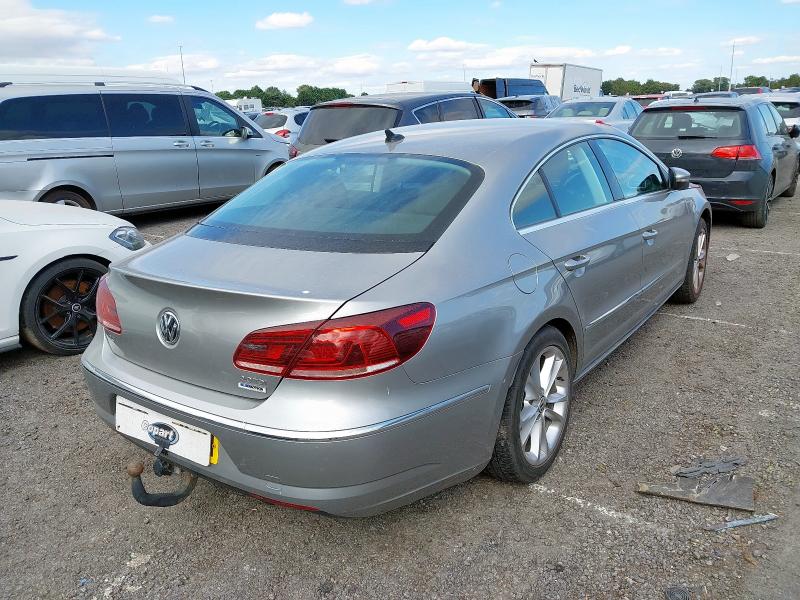 VW Passat CC 358