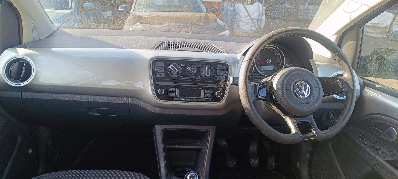 Volkswagen UP [Fabr 2011-2019]