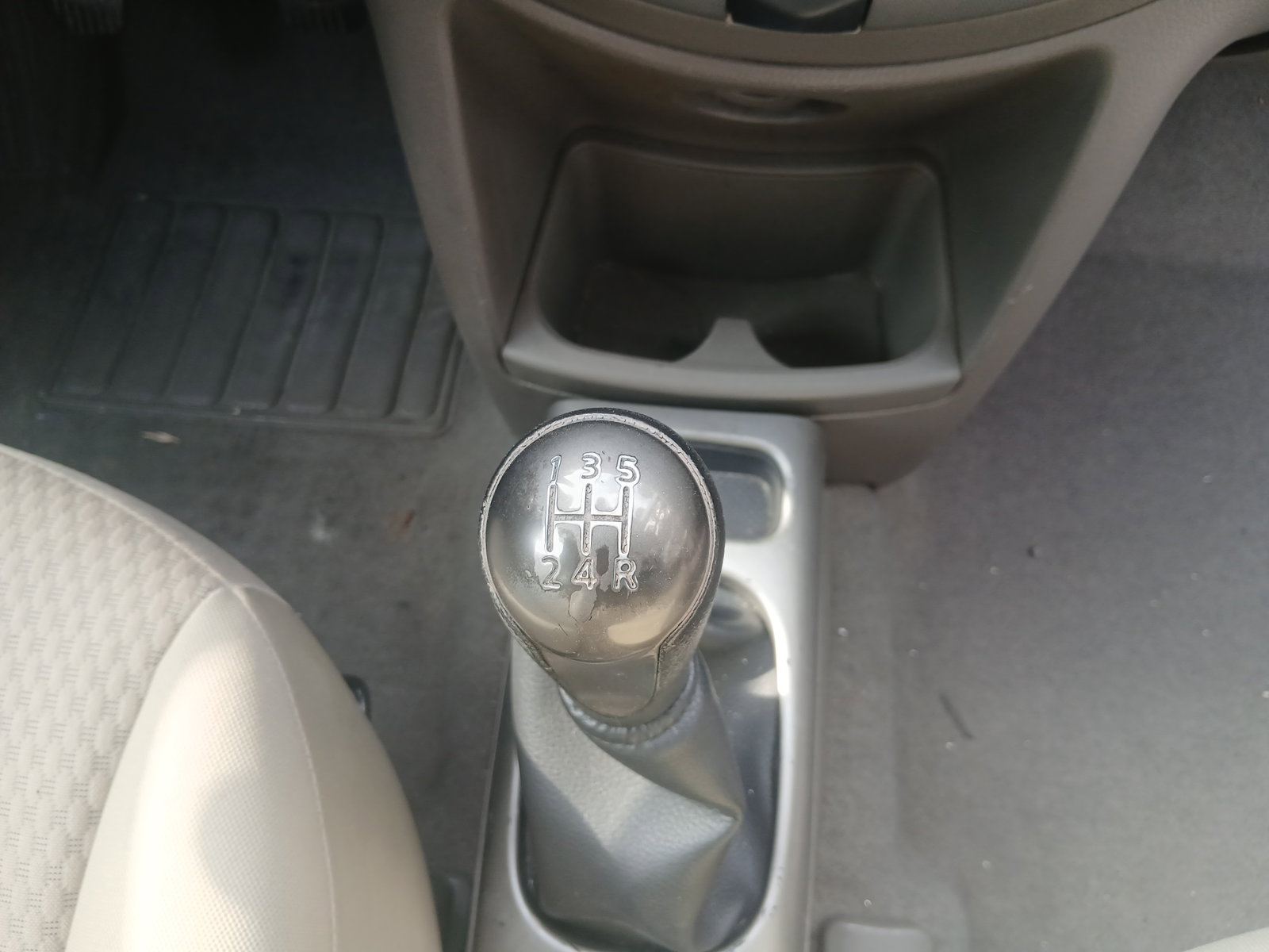 Nissan Note 1 [Fabr 2006-2011]