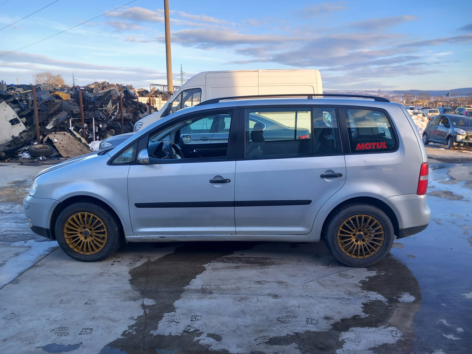 Volkswagen Touran (1T1, 1T2) [Fabr 2003-2010]