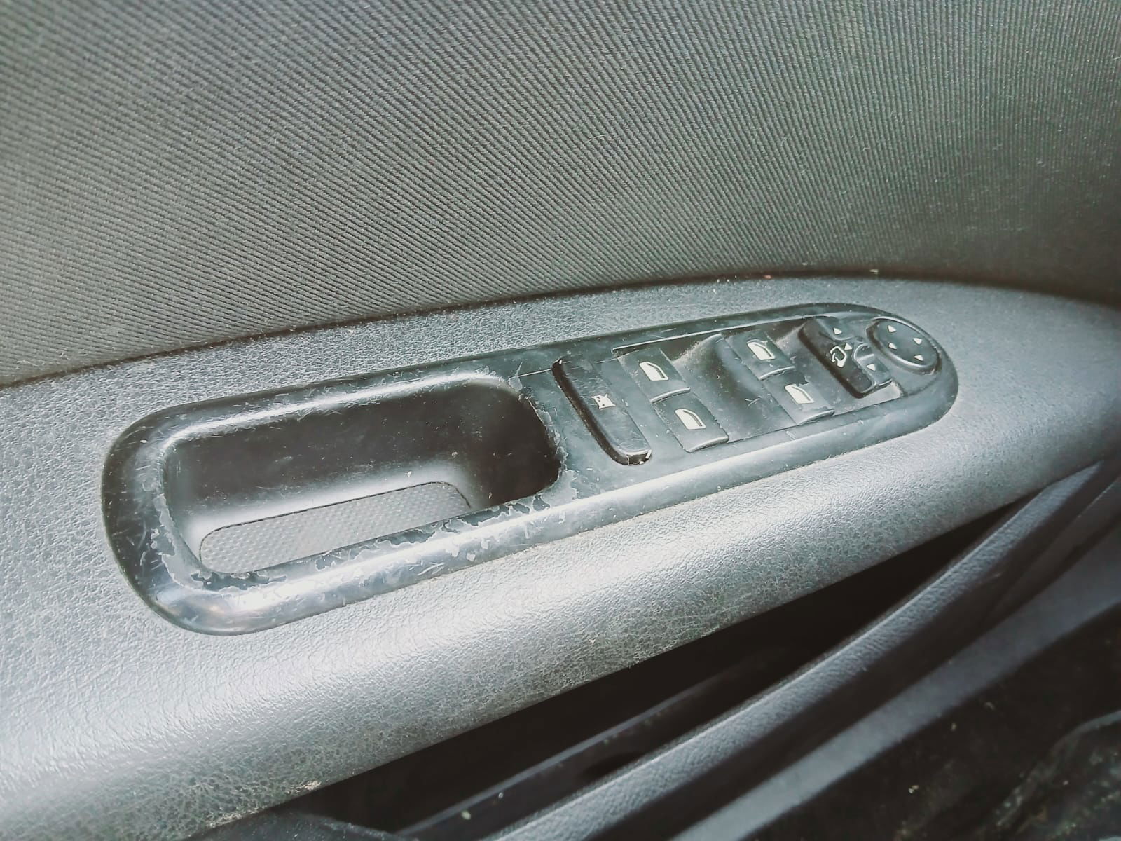 PEUGEOT 407 [Fabr 2004-2010]