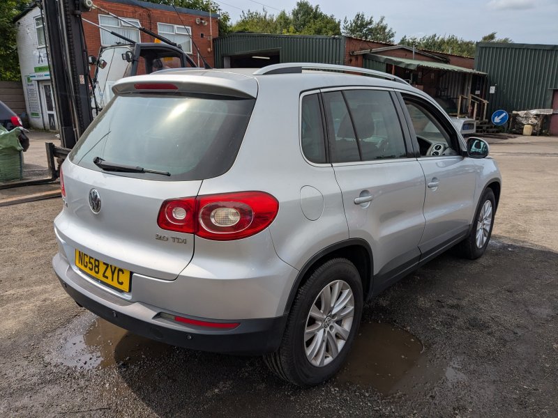 Volkswagen Tiguan (5N) [Fabr 2007-2016]