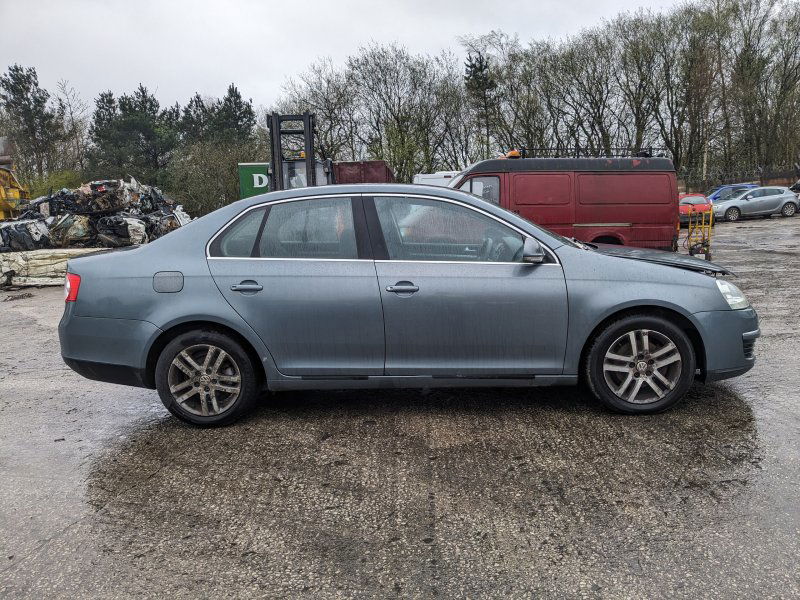 Volkswagen Jetta 3  (1K2) [Fabr 2005-2010]