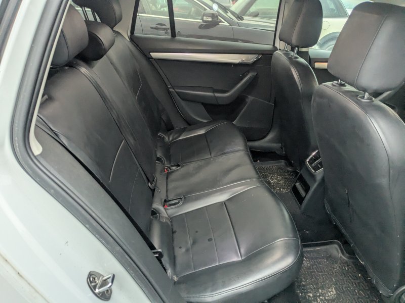 Skoda Octavia 3 Combi (5E5) [Fabr 2012-prezent]