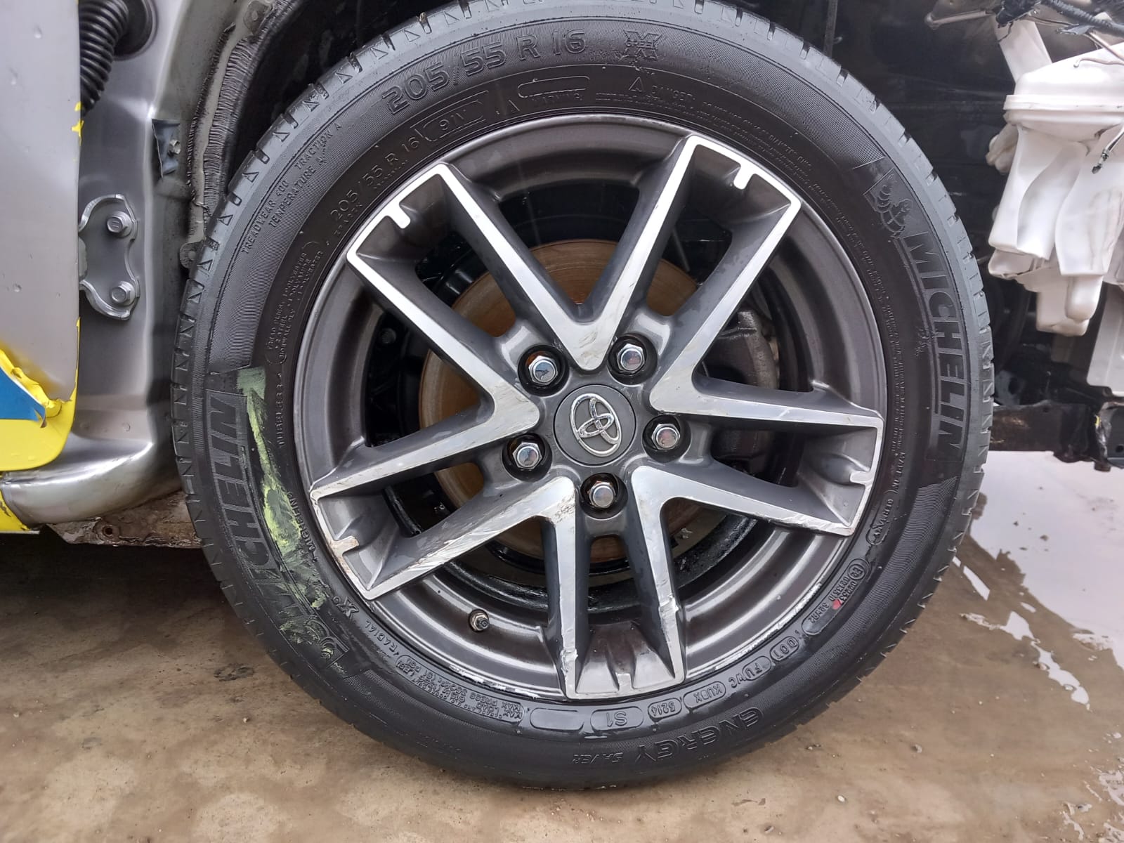 Toyota Corolla IX Sedan (ZRE1) [Fabr 2013-2019]