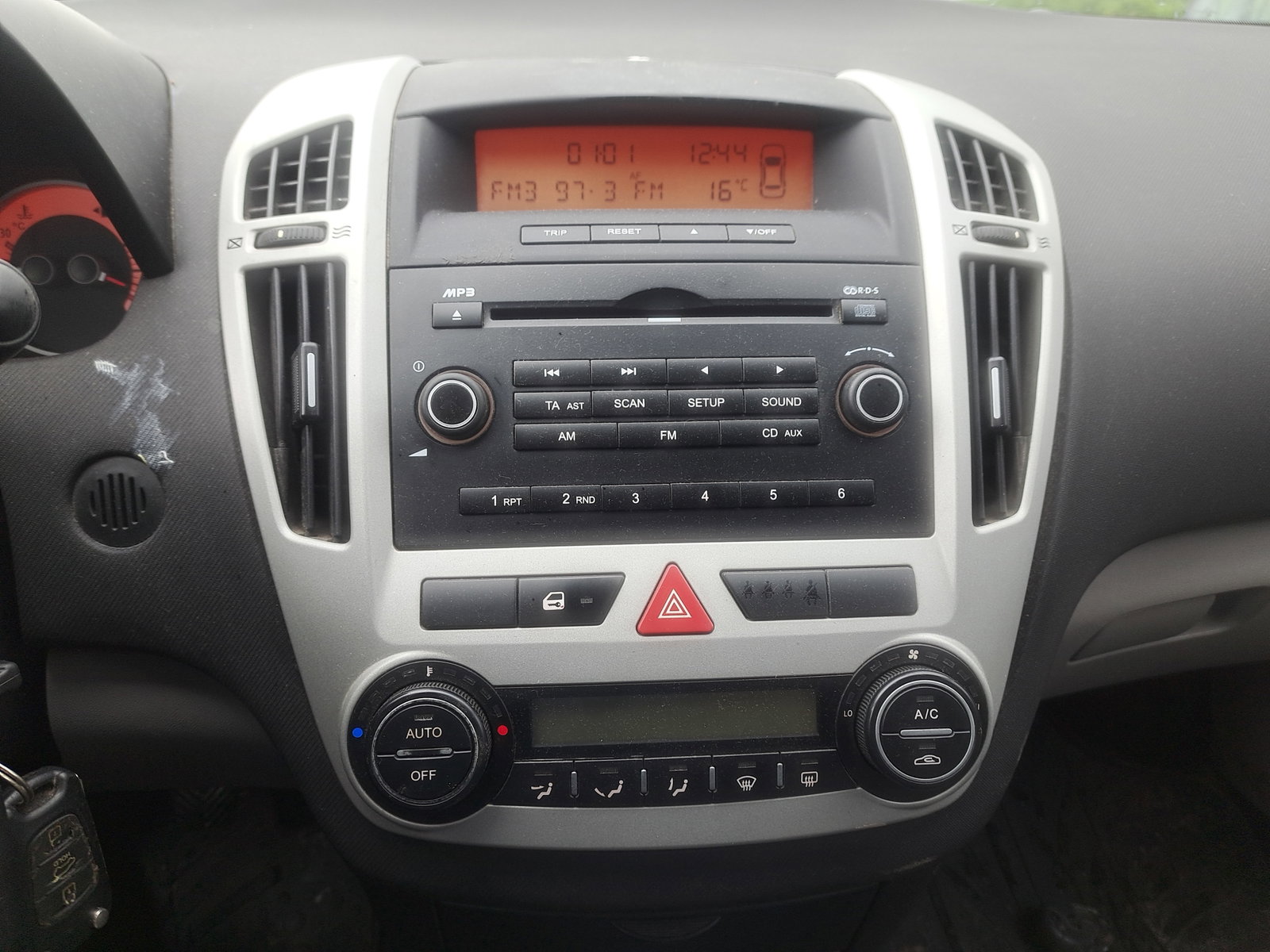 Kia Ceed (SW) [Fabr 2007-2012]